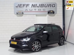 Volkswagen Polo - 1.8 TSI GTI DSG Automaat Pano Full-LED Stoelverwarming Apple-Carplay Cruise-control