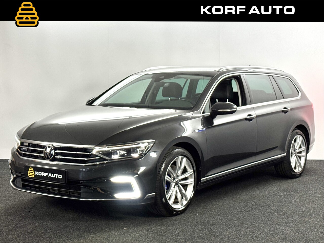 Volkswagen Passat Variant - 1.4 TSI PHEV GTE / Camera / Half-Leder / Keyless - AutoWereld.nl