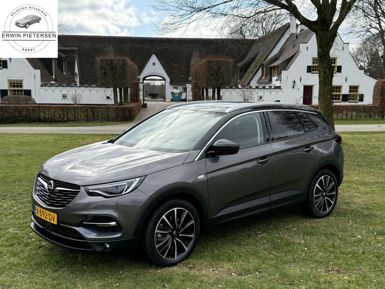 Opel Grandland X - 1.6 Turbo Hybrid4 Ultimate 300pk 4x4 - AutoWereld.nl