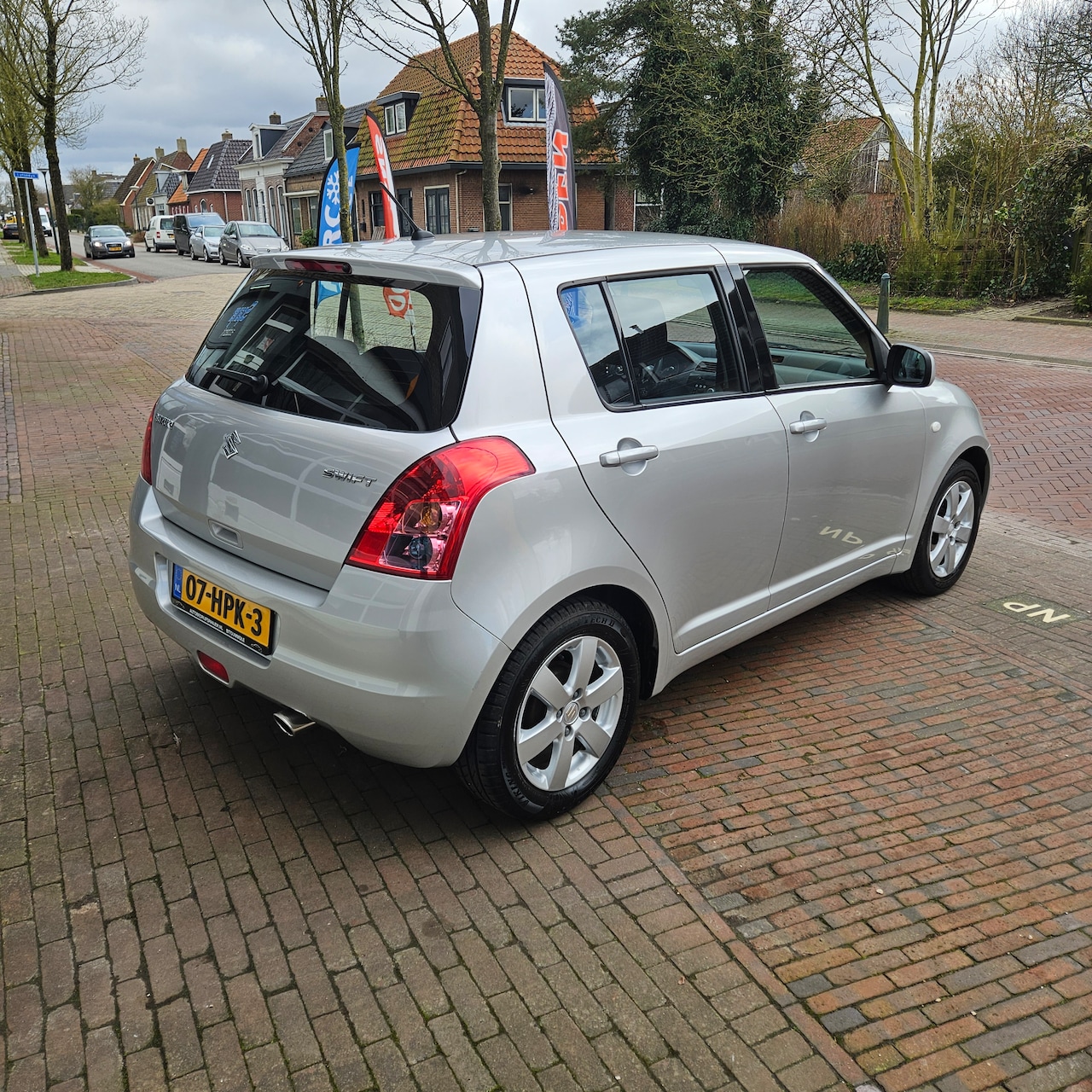 Suzuki Swift - 1.3 Shogun
