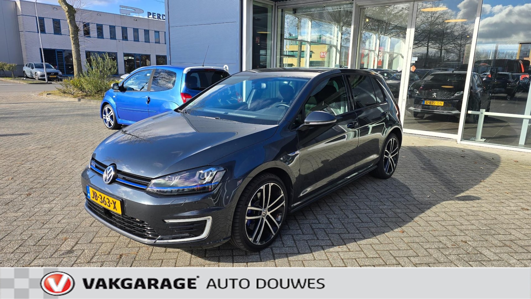 Volkswagen Golf - 1.4 TSI GTE | Automaat | 5drs.| Stoelverwarming | Carplay - AutoWereld.nl