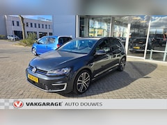 Volkswagen Golf - 1.4 TSI GTE | Automaat | 5drs.| Stoelverwarming | Carplay