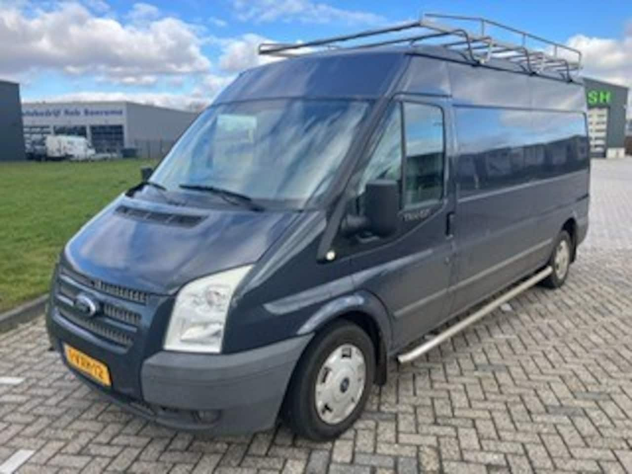 Ford Transit - 260S 2.2 TDCI Economy Edition AIRCO CRUISE TREKHAAK - AutoWereld.nl