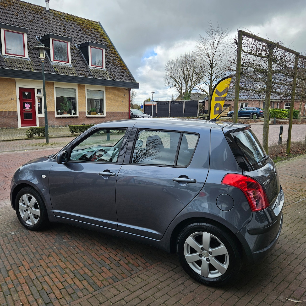 Suzuki Swift - 1.3 Shogun