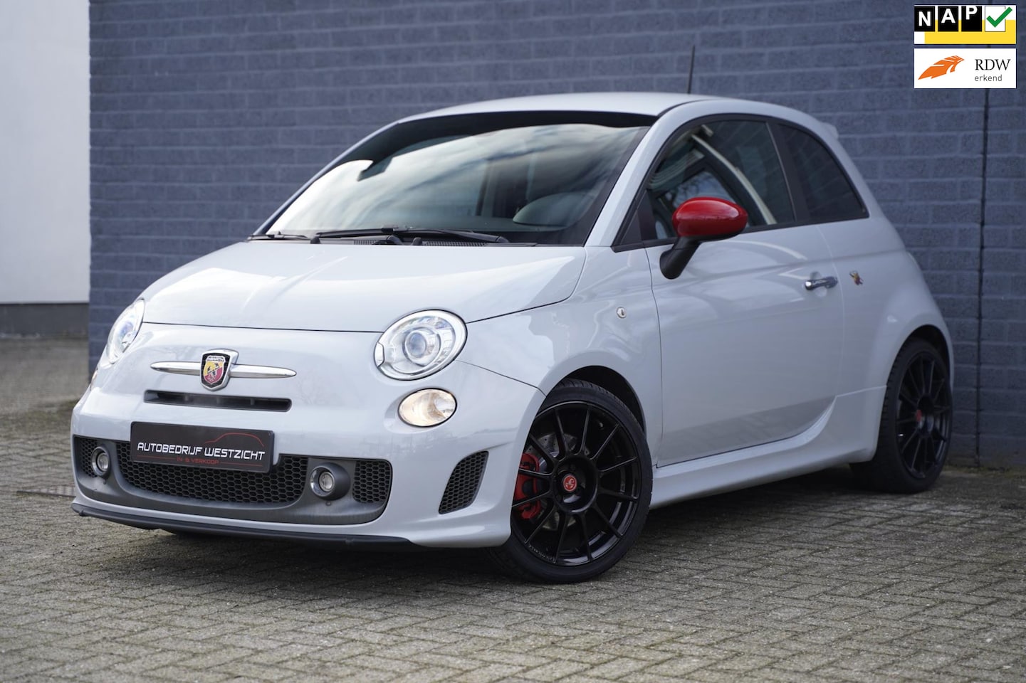 Fiat 500 Abarth - 1.4 T-Jet 595 Turismo 160pk, Handbak, Leder - AutoWereld.nl