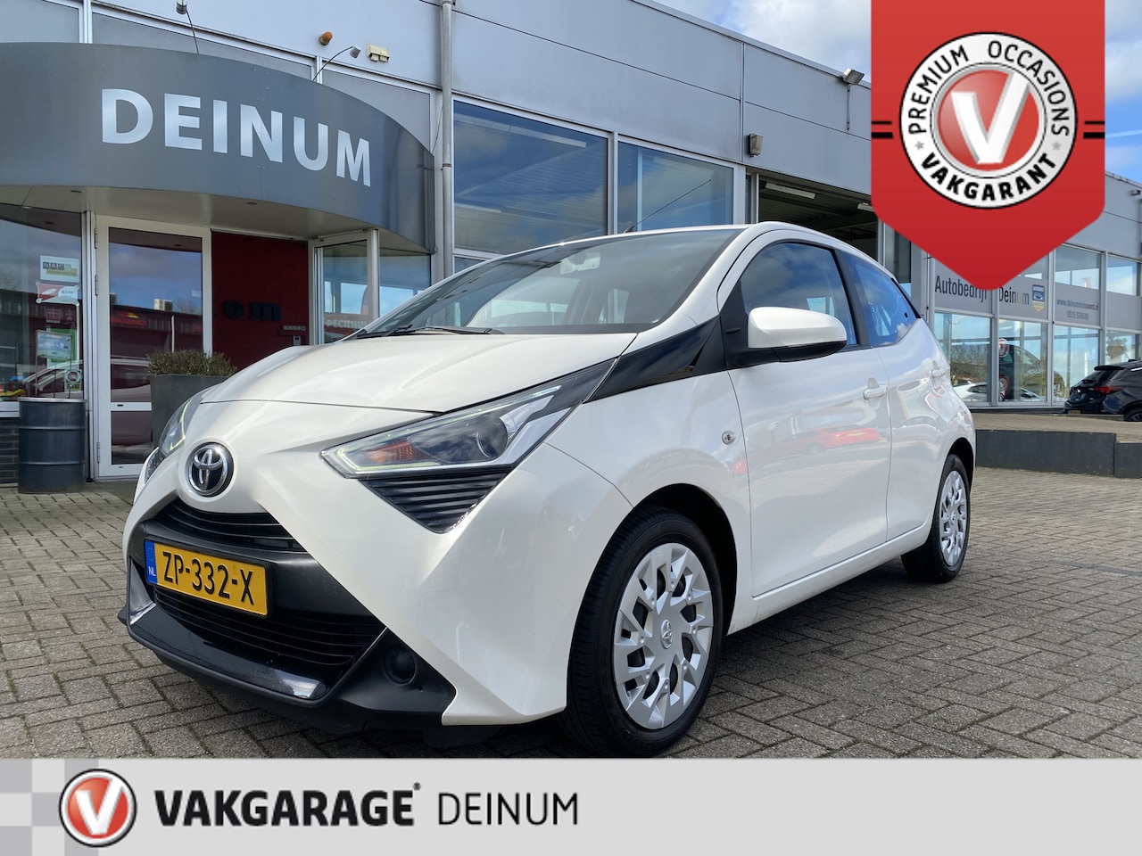 Toyota Aygo - 1.0 VVT-i x-play 5-deurs Airco, Camera, elektr.ramen/spiegels, etc.. - AutoWereld.nl