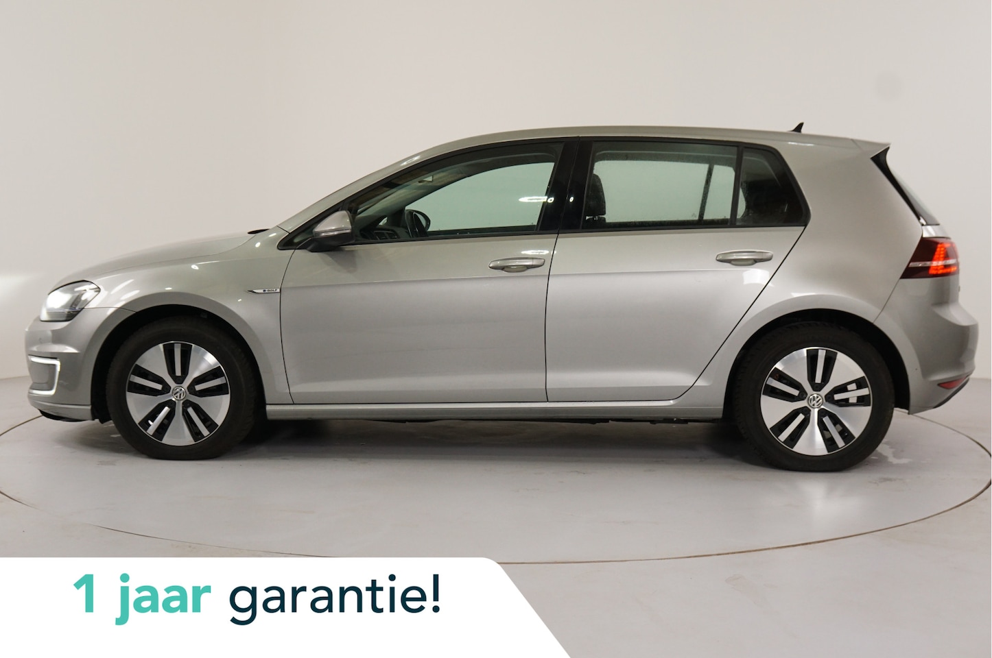 Volkswagen e-Golf - e-Golf | Navi | LED | Stl. verw. | PDC | - AutoWereld.nl