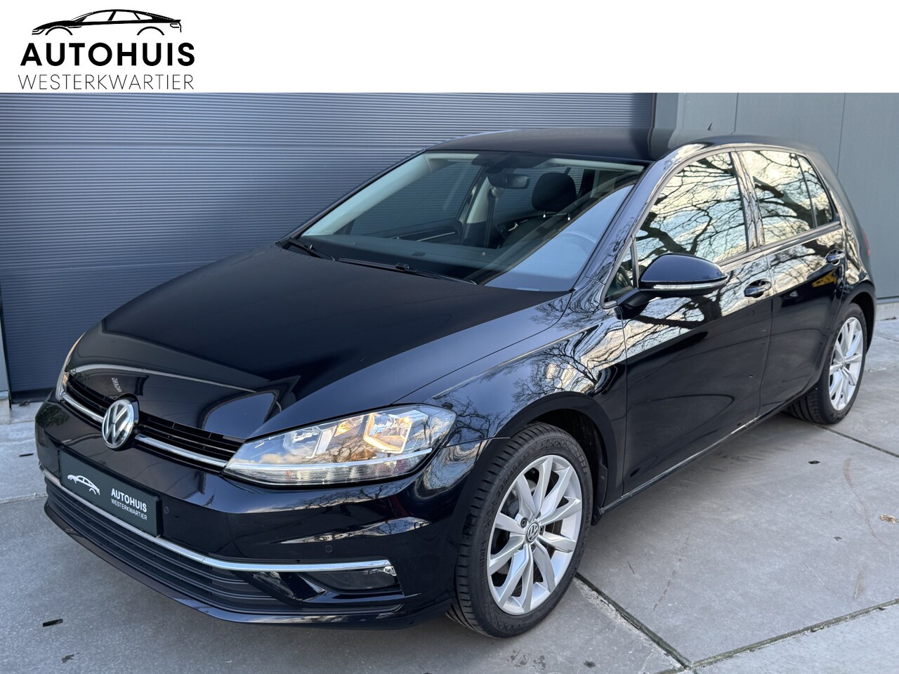 Volkswagen Golf - 1.4 TSI 125 pk DSG Highline Business Climatecontrol Trekhaak Massage stoel Winterpakket Na - AutoWereld.nl