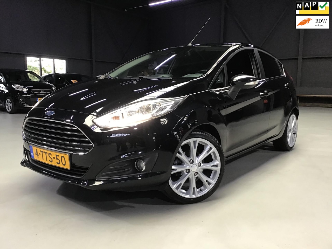 Ford Fiesta - 1.6 TDCi Lease Titanium I 3e Eigen I Navi I Clima I Cruise Contr I Led I 17inch I Keyless - AutoWereld.nl