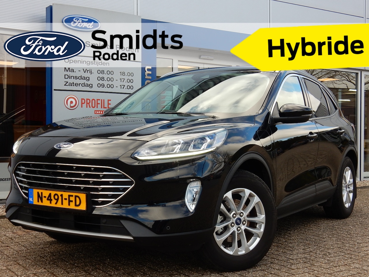 Ford Kuga - 2.5 PHEV Titanium 2.5 PHEV Titanium - AutoWereld.nl