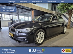 BMW 3-serie - 318i Essential Navi (groot scherm) | Clima Airco | Sensoren | LED | Nette auto