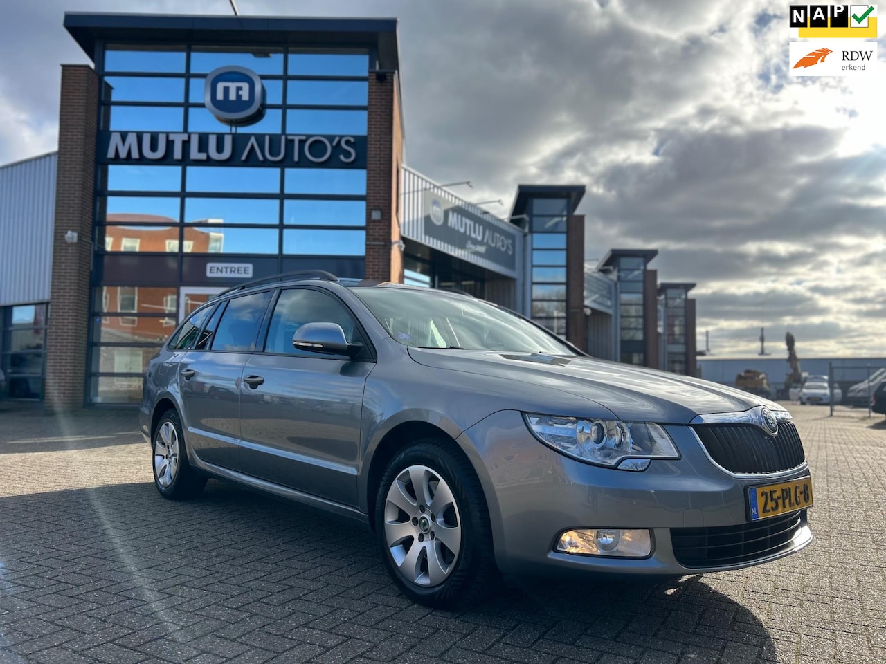 Skoda Superb Combi - 1.8 TSI Comfort Business Line NAP NAVI PDC APK - AutoWereld.nl