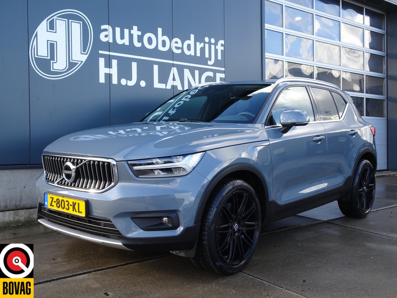 Volvo XC40 - 1.5 T4 Recharge Momentum pro - AutoWereld.nl