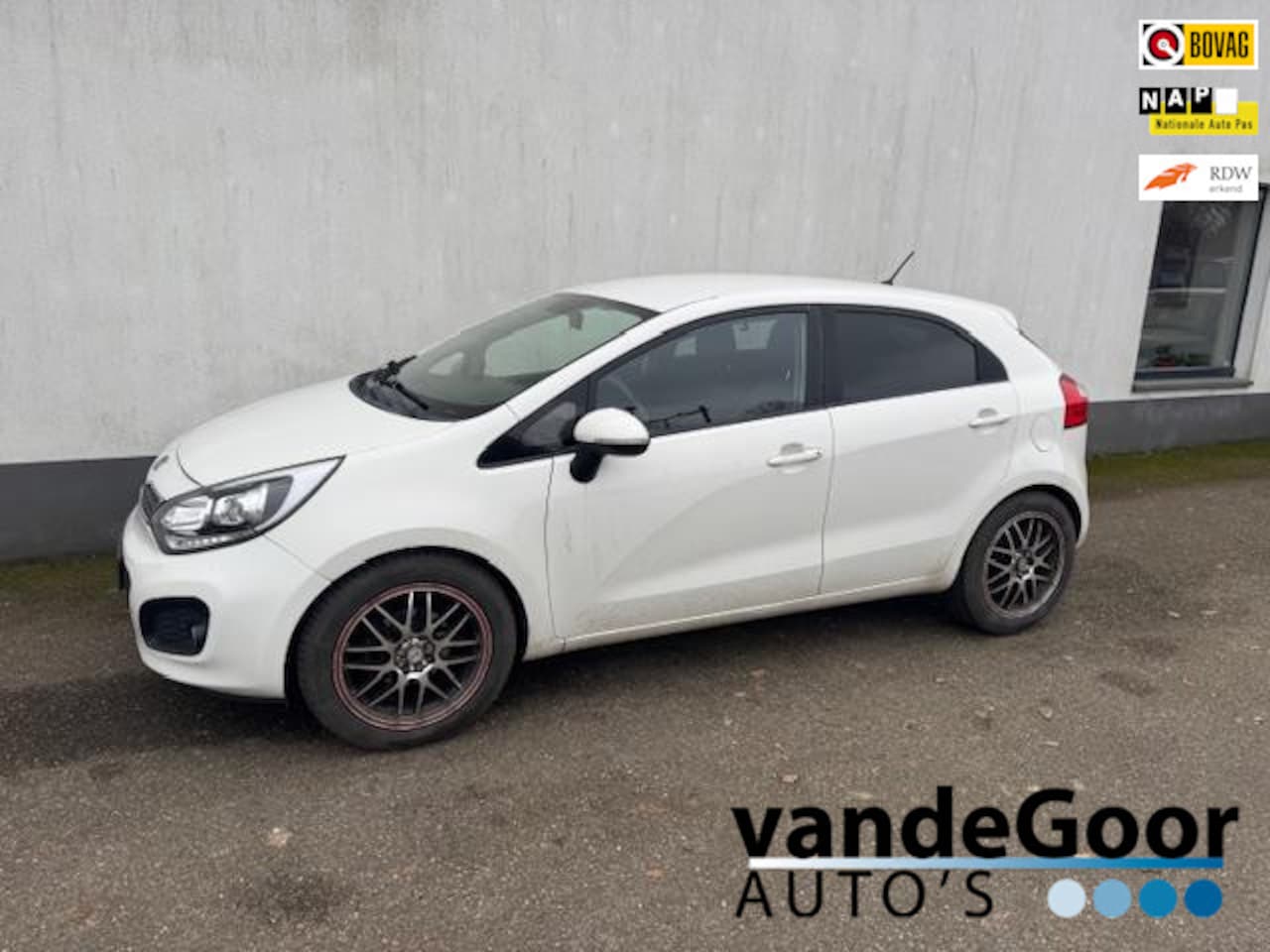 Kia Rio - 1.2 CVVT Plus Pack 1.2 CVVT Plus Pack, '11, airco, 5-drs, nwe apk ! - AutoWereld.nl