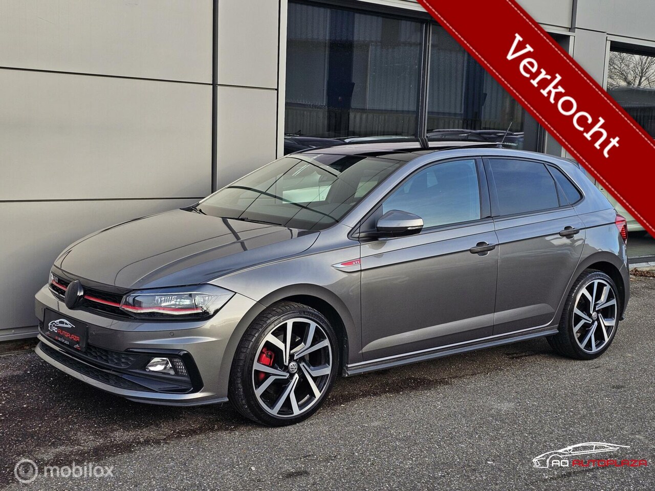 Volkswagen Polo - 2.0 TSI GTI Panorama/Keyless/Virtual cockpit - AutoWereld.nl