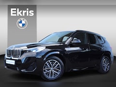 BMW X1 - sDrive20i M Sportpakket/ M Adaptief onderstel/ Panoramadak/ Sportstoelen