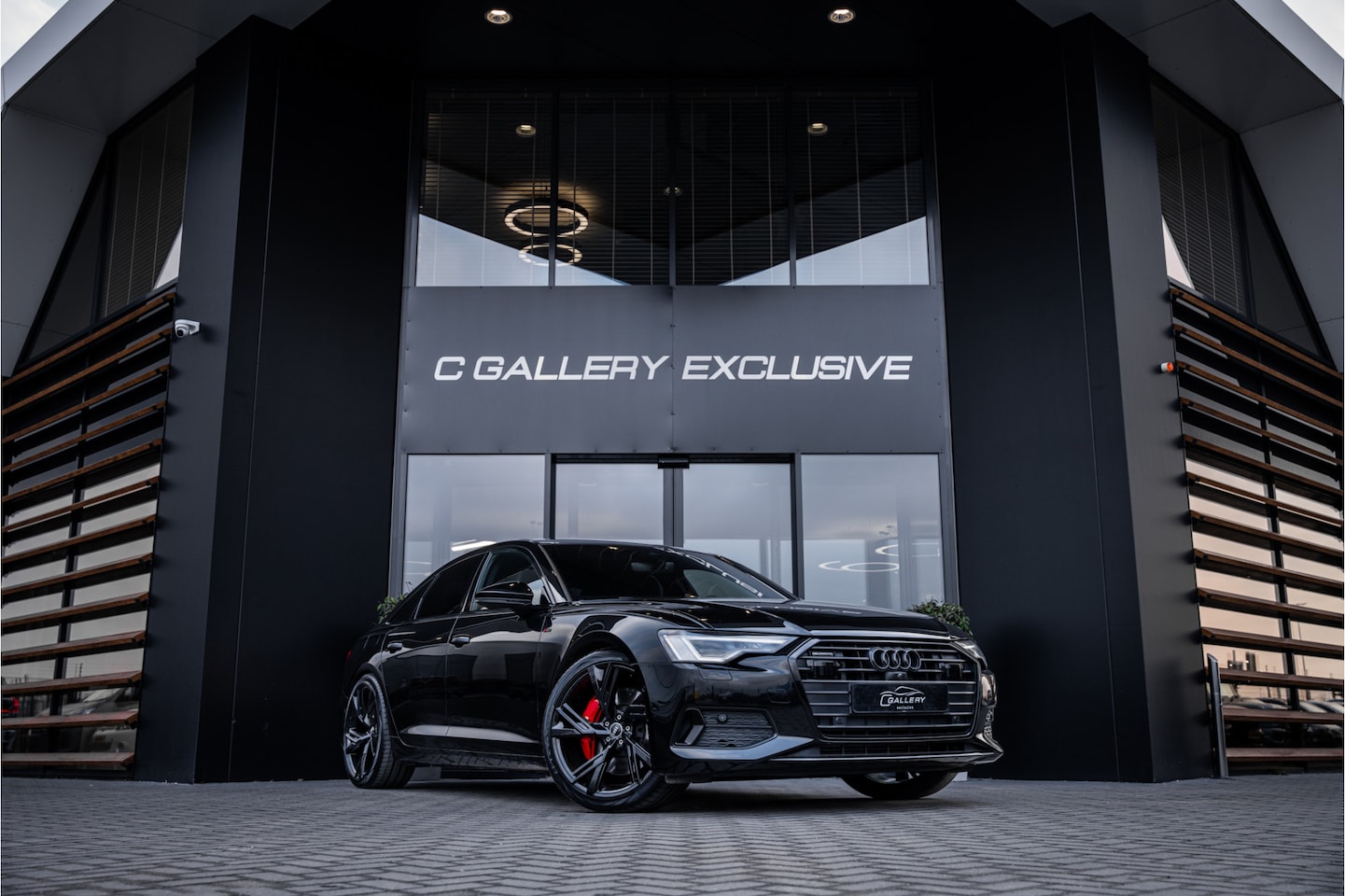 Audi A6 Limousine - 50 TFSI e quattro S edition - Panorama | B&O | 360 Camera | HUD - AutoWereld.nl