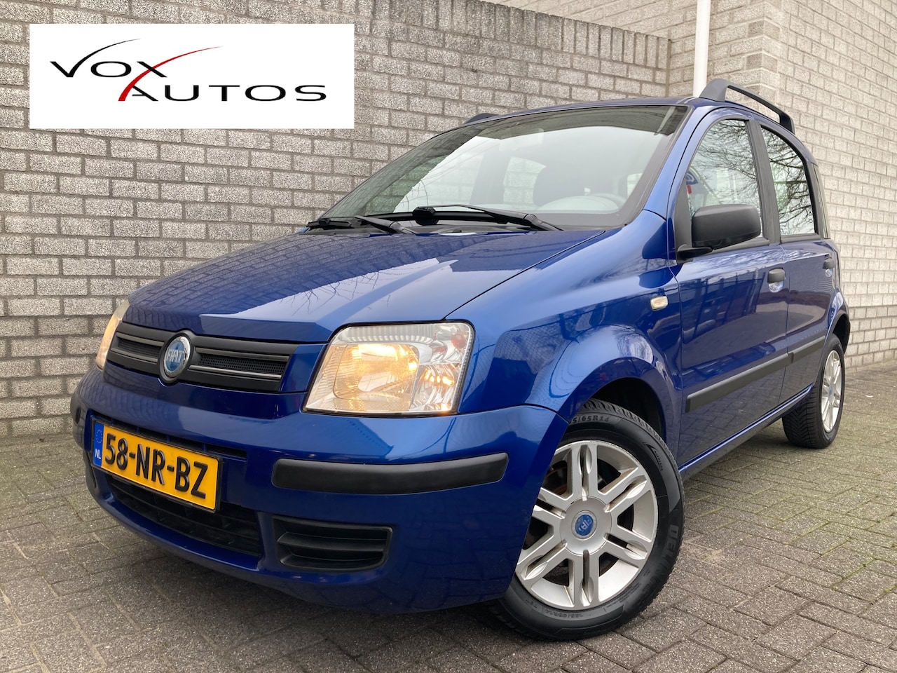 Fiat Panda - 1.2 Sportsound 5-drs Airco Nieuwe Banden en Distributie!