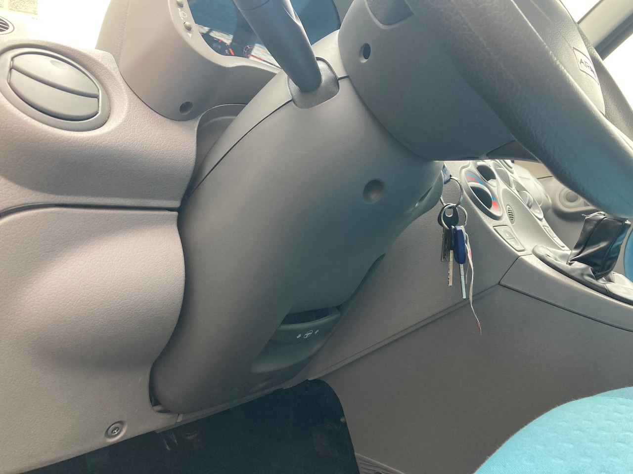 Fiat Panda - 1.2 Sportsound 5-drs Airco Nieuwe Banden en Distributie!