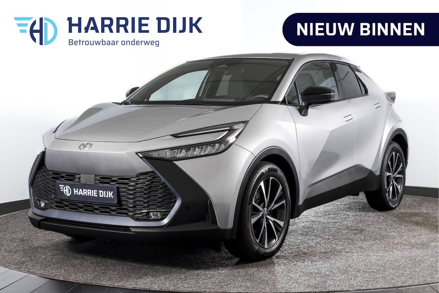 Toyota C-HR - 1.8 Hybrid 140 Dynamic | Dig.Cockpit | 12,3" touchscreen | Adapt.Cruise | Stoel-+Stuurverw - AutoWereld.nl