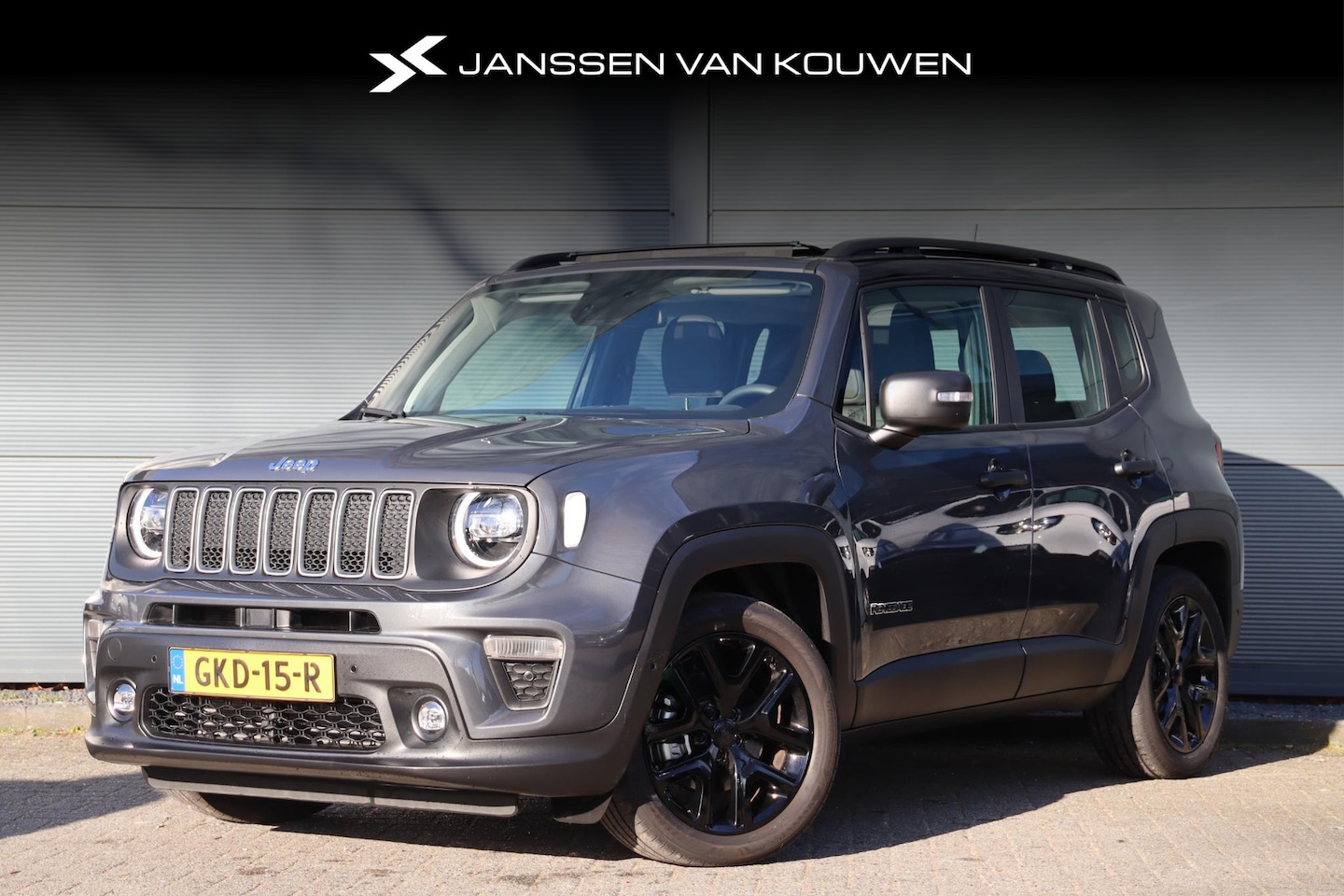 Jeep Renegade - 1.5T e-Hybrid Summit / Panoramadak - AutoWereld.nl