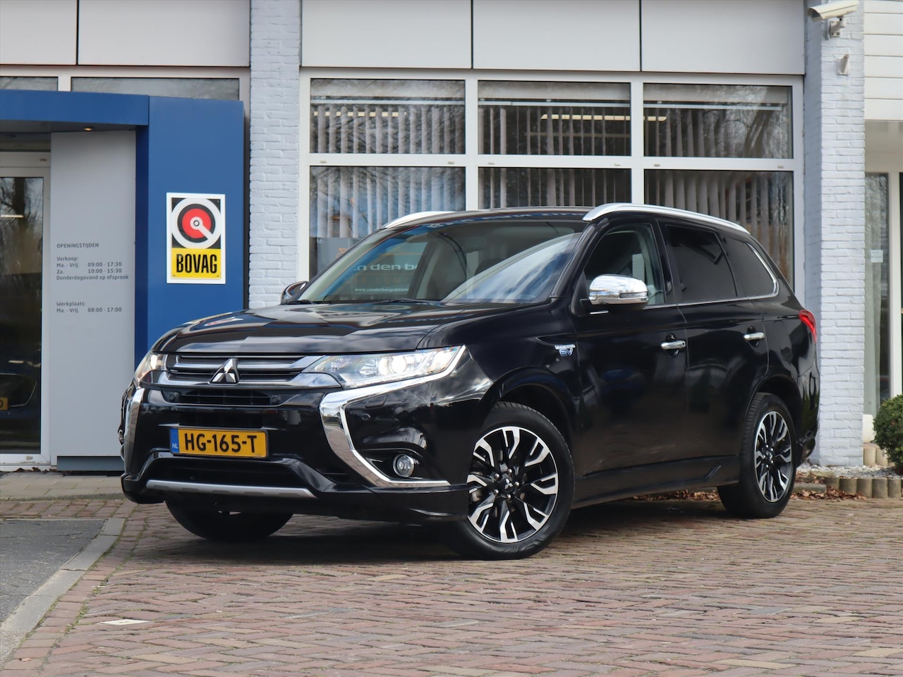 Mitsubishi Outlander - 2.0 DOHC MIVEC PHEV 203pk 4WD CVT 5P Executive Edition - AutoWereld.nl