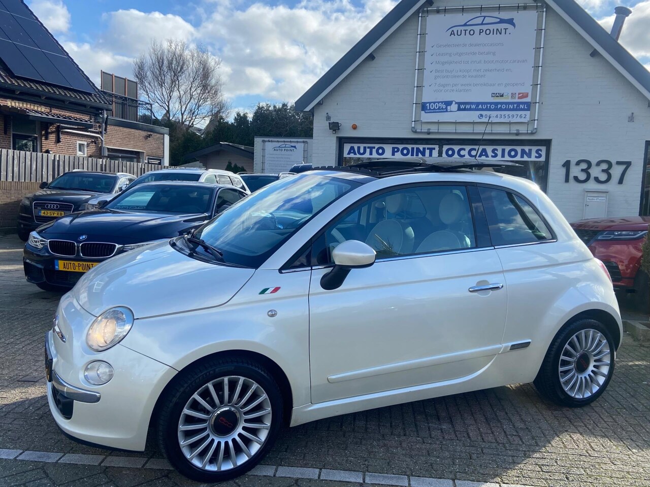 Fiat 500 - 1.2 LOUNGE AUT/AIRCO/PANORAMA/PARELMOER - AutoWereld.nl