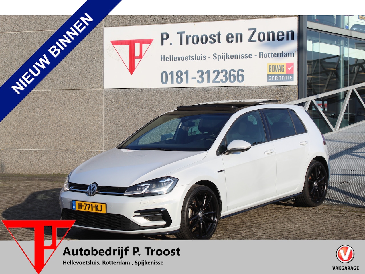 Volkswagen Golf - 1.4 TSI 2x R-Line Automaat/Panoramadak/Virtual cockpit/Adaptive cruise control/Achteruitri - AutoWereld.nl