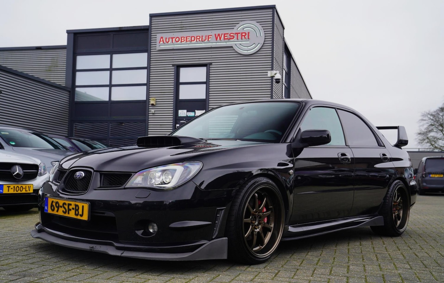 Subaru Impreza - 2.5 WRX Turbo | Xenon | Spoiler | 18 inch WORK | Youngtimer | NAP | Origineel NL | - AutoWereld.nl