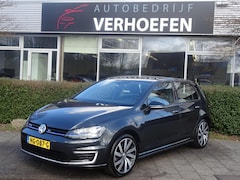 Volkswagen Golf - 1.4 TSI GTE - XENON - NAVIGATIE - STOELVERWARMING - DEALER ONDERHOUDEN - MULTI STUUR