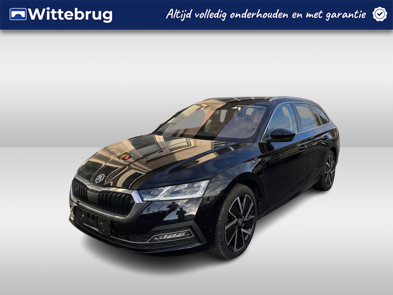 Skoda Octavia Combi - 1.4 TSI iV PHEV Style / AUTOMAAT/ CAMERA/ PARK. SENSOREN/ DCC/ MEMORY SEATS/ STOELVERWARM. - AutoWereld.nl