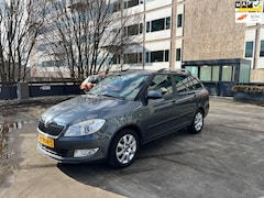 Skoda Fabia Combi - 1.2 TSI Ambition Airco Cruise Trekhaak NAP