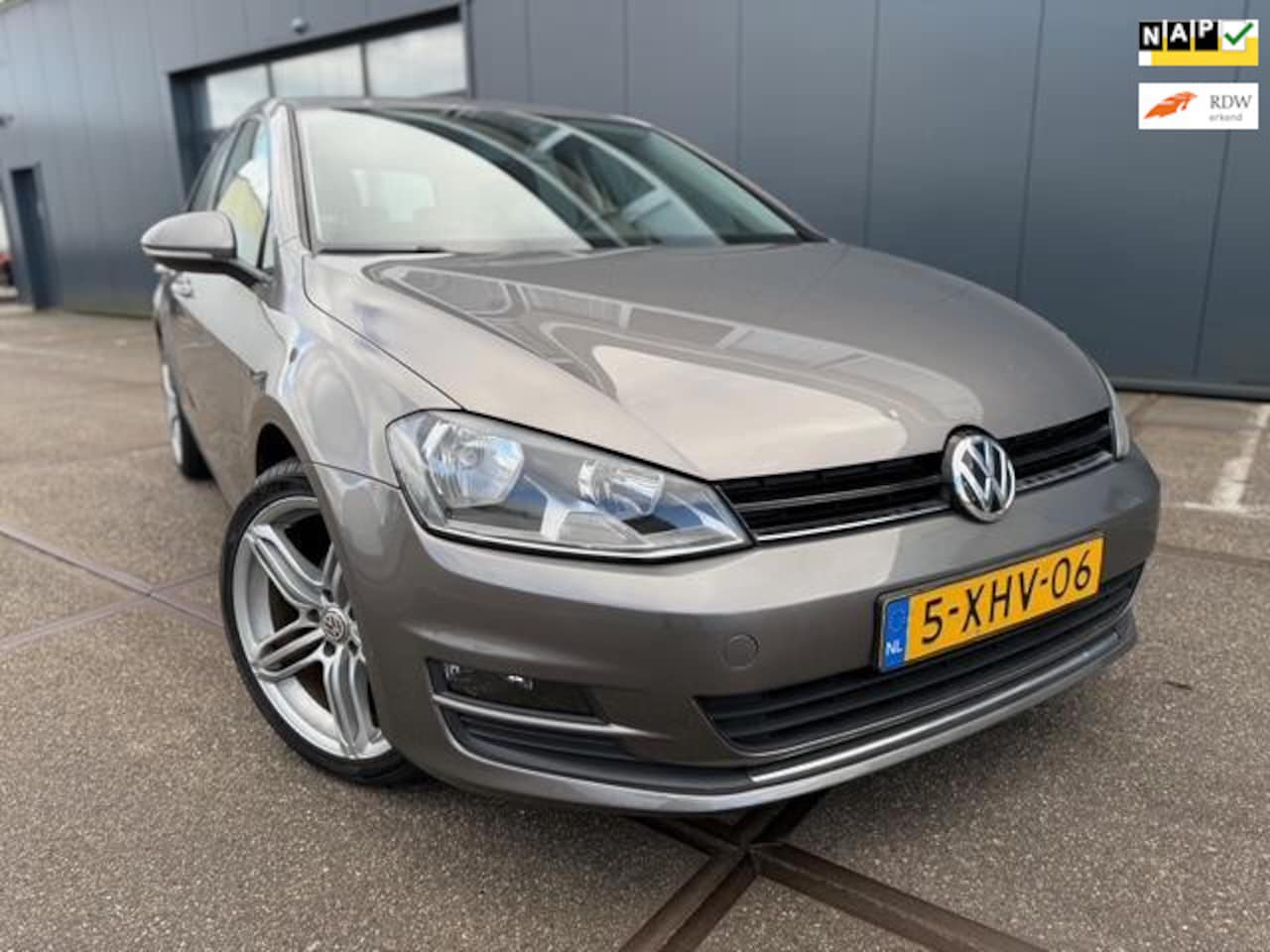 Volkswagen Golf - 1.2 TSI CUP Edition - NAP - 3 MAANDEN GARANTIE - AutoWereld.nl