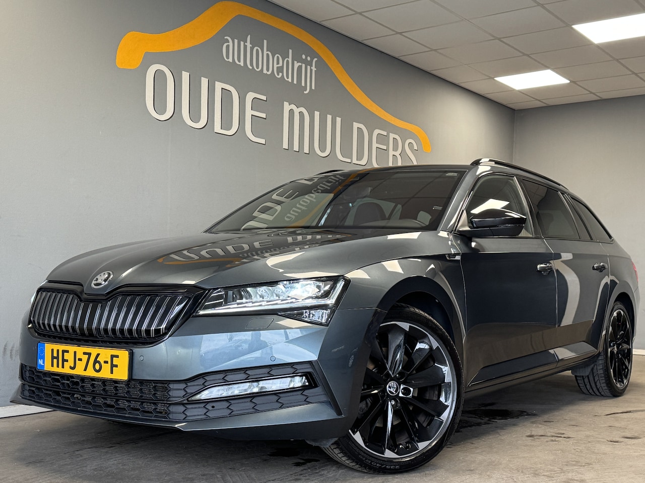 Skoda Superb Combi - 1.4 TSI iV Sportline Business Camera/Memoryseats/Stuurverwarming - AutoWereld.nl