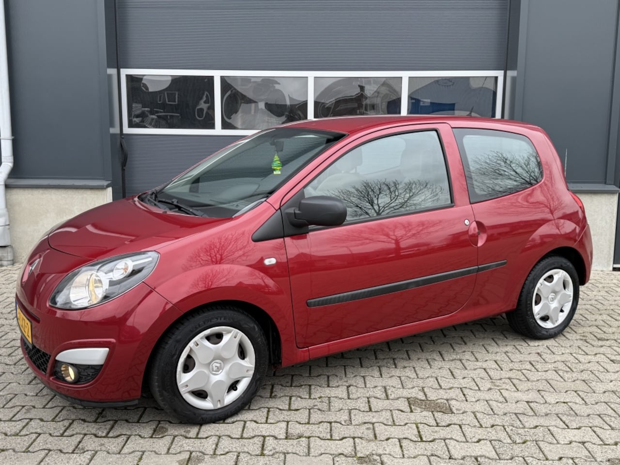 Renault Twingo - 1.2-16V Authentique 100dkm NEW APK - AutoWereld.nl