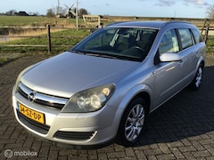 Opel Astra Wagon - 1.8 Essentia