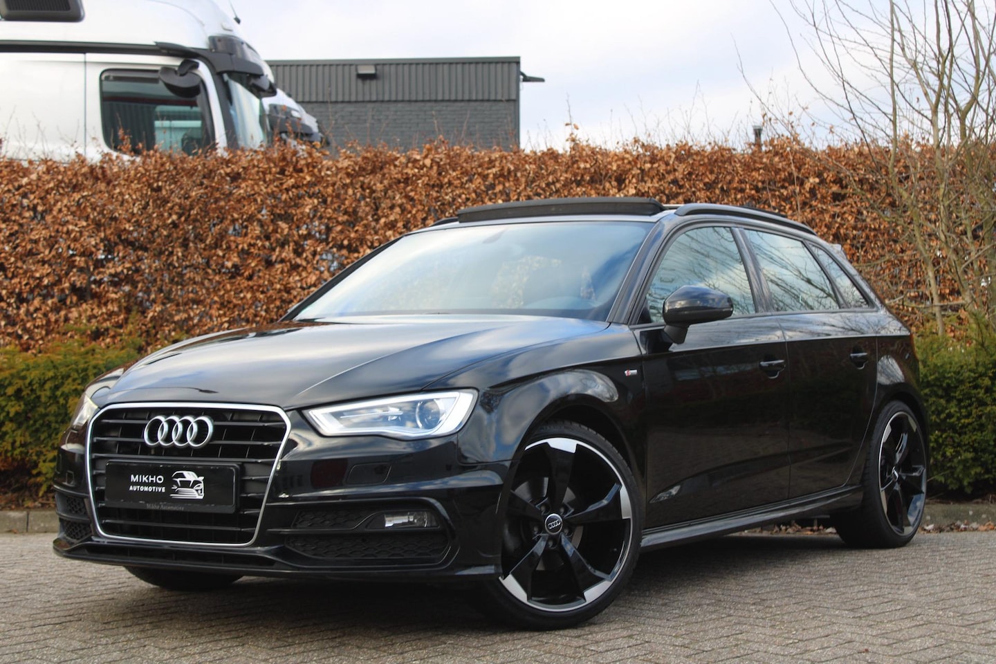 Audi A3 Sportback - 1.4 TFSI 3X S-Line Automaat Panoramadak | Stoelverwarming | Climate control | Navigatie | - AutoWereld.nl