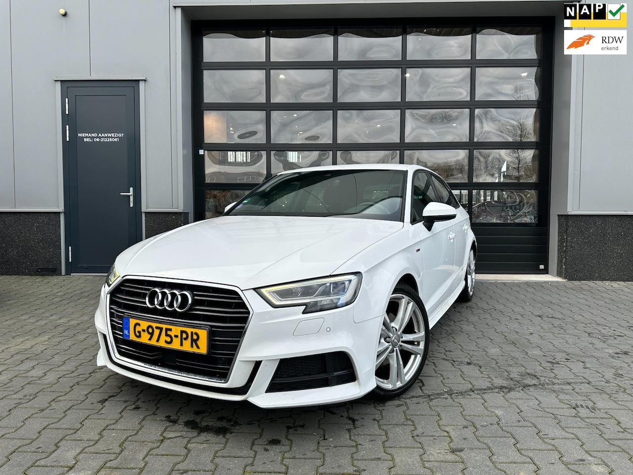 Audi A3 Sportback - 35 TFSI CoD Sport 3X S-LINE automaat - AutoWereld.nl