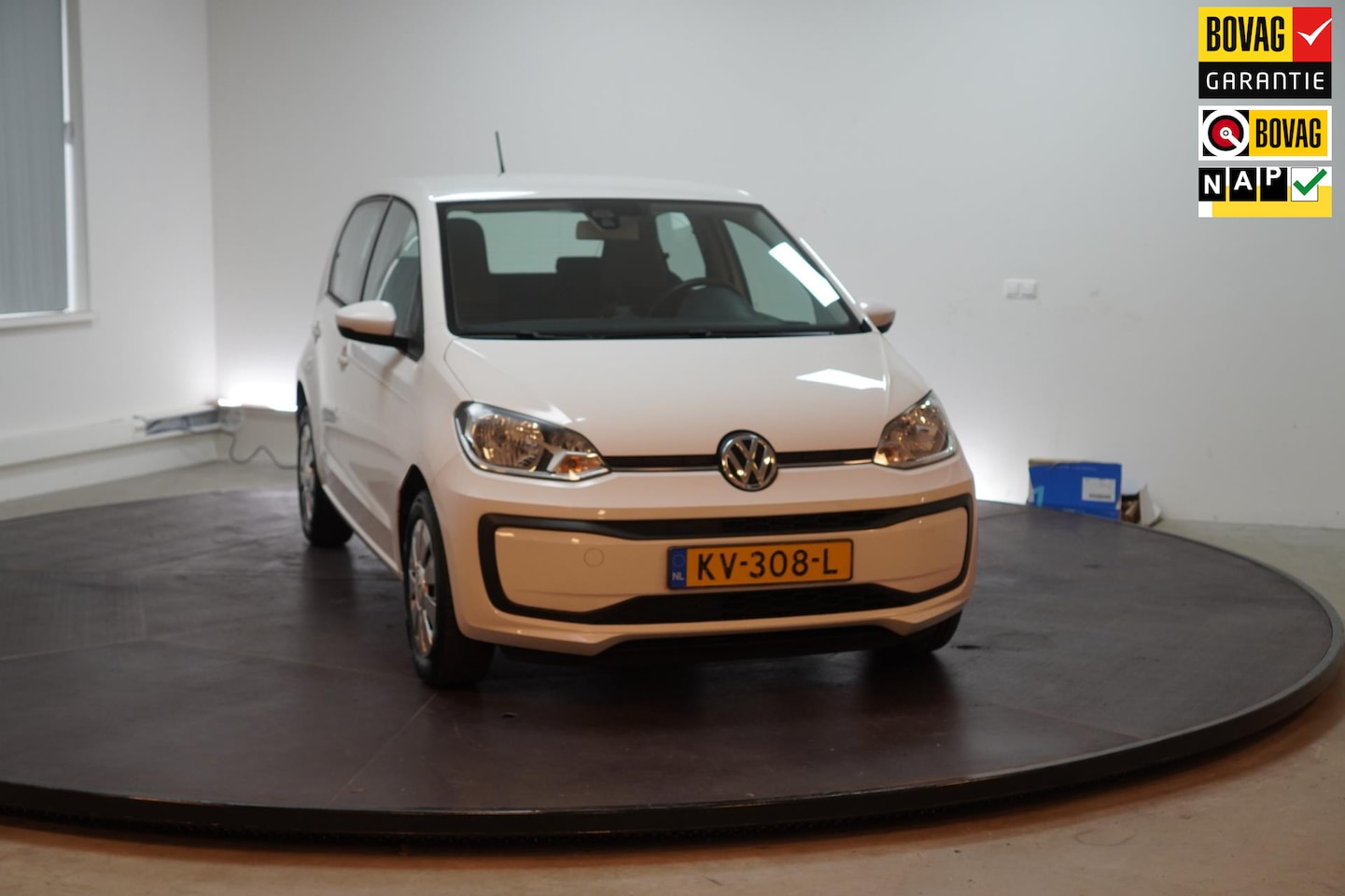 Volkswagen Up! - 1.0 BMT move up! 1.0 BMT move up! - AutoWereld.nl