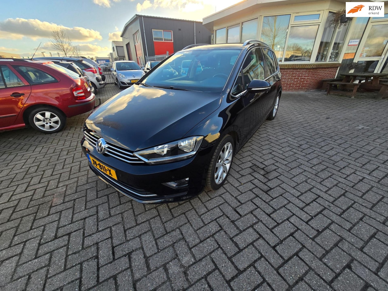 Volkswagen Golf Sportsvan - 1.2 TSI Highline 1.2 TSI Highline - AutoWereld.nl