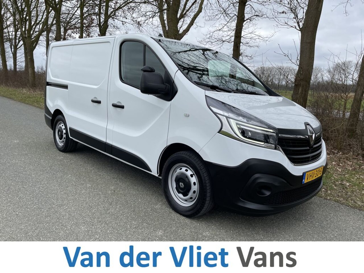 Renault Trafic - 2.0 dCi 120pk E6 Comfort 3-zits BPM Vrij! Lease €268 p/m, Airco, 2x Schuifdeur, PDC, Cruis - AutoWereld.nl