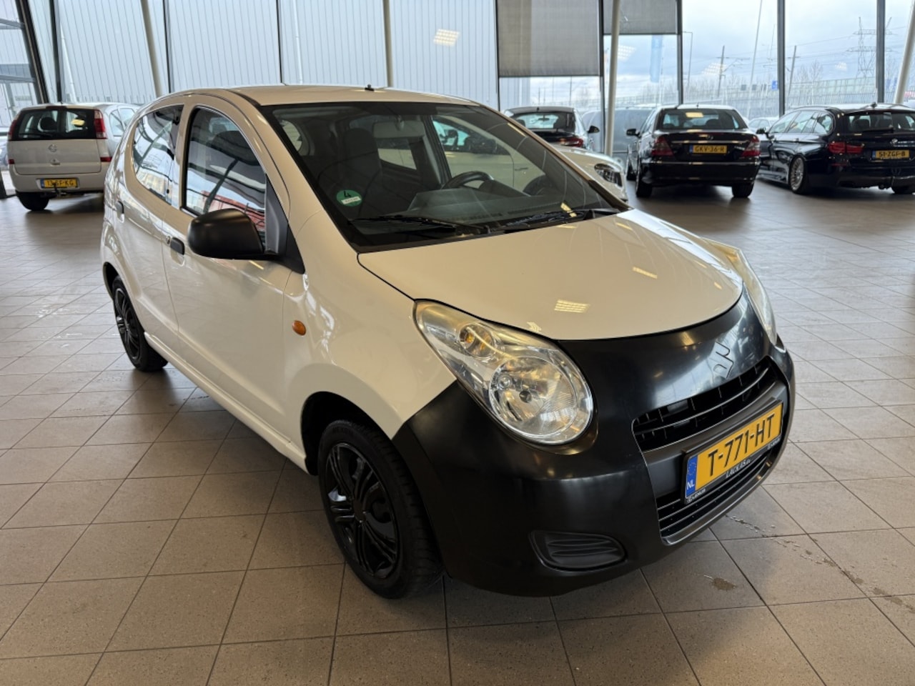 Suzuki Alto - 1.0 Base 1.0 Base - AutoWereld.nl