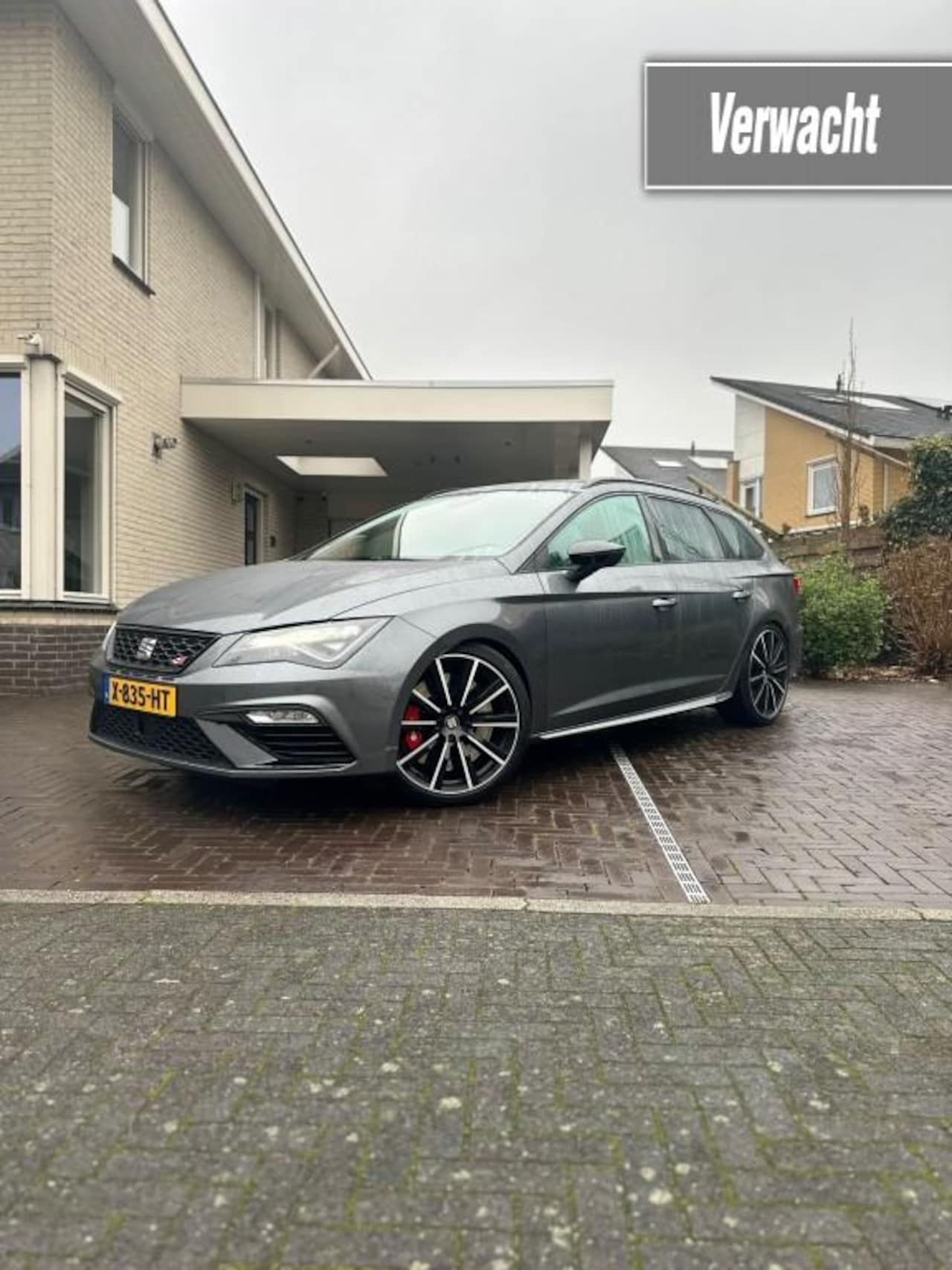 Seat Leon - 2.0 TSI CUPRA 300 2.0 TSI Cupra 300ST - AutoWereld.nl