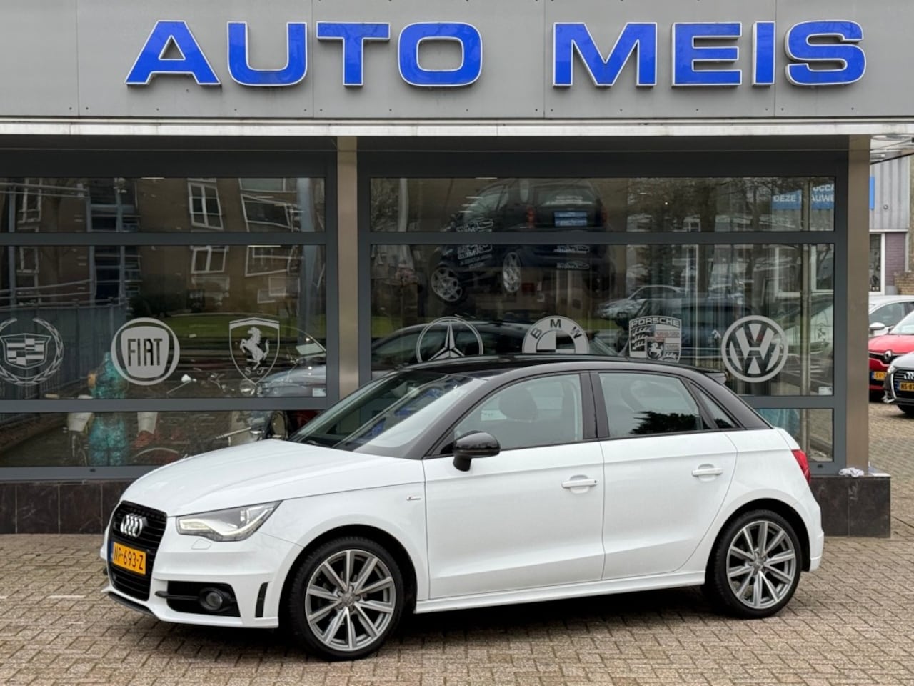 Audi A1 - 1.2 TFSI Admired S-Line Xenon PDC Stoelverw. - AutoWereld.nl