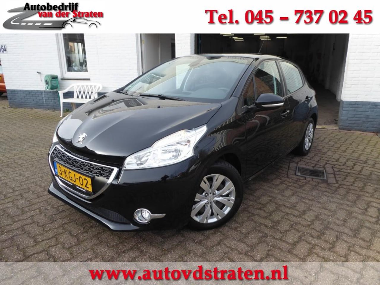 Peugeot 208 - 1.2 VTI ENVY/PDC/ Aut. Airco/ Navi/ Keurig!!! - AutoWereld.nl