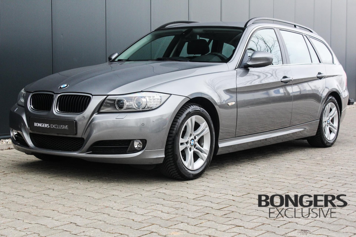 BMW 3-serie Touring - 318i Business Line Style | leder int. | groot navi - AutoWereld.nl