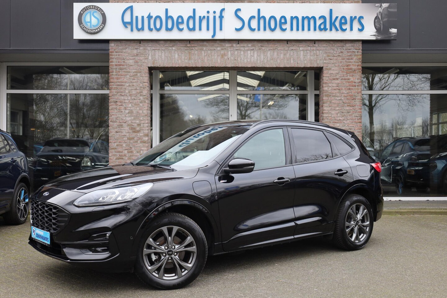 Ford Kuga - 2.5 PHEV ST-Line X Afneembare trekhaak ,CAMERA DAB RUIT+STOELVERWARMING ALCANTARA CARPLAY - AutoWereld.nl