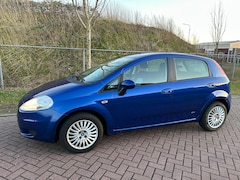 Fiat Grande Punto - 1.2 Dynamic 5 Deurs 113007km