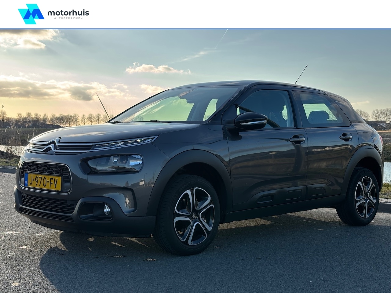 Citroën C4 Cactus - | FEEL | 110 PK | CARPLAY | CLIMA | SENSOREN | - AutoWereld.nl