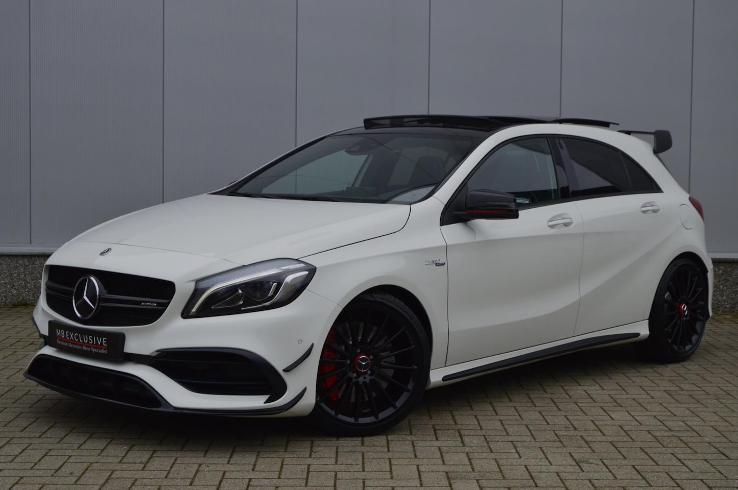 Mercedes-Benz A-klasse - 45 AMG Facelit Aero Night Edition1 381pk 2016 - AutoWereld.nl